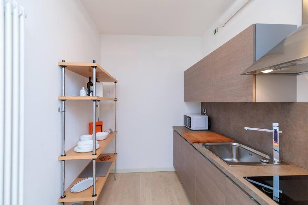 10 Min From Venice Free Garage Lovely Flat