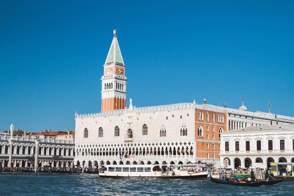 10 Min From Venice Free Garage Lovely Flat *